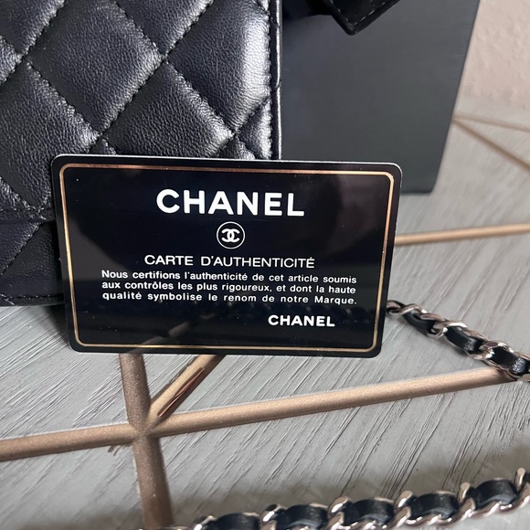 CHANEL Black Classic Wallet On Chain WOC Shoulder Bag Lambskin - Picture 3 of 12